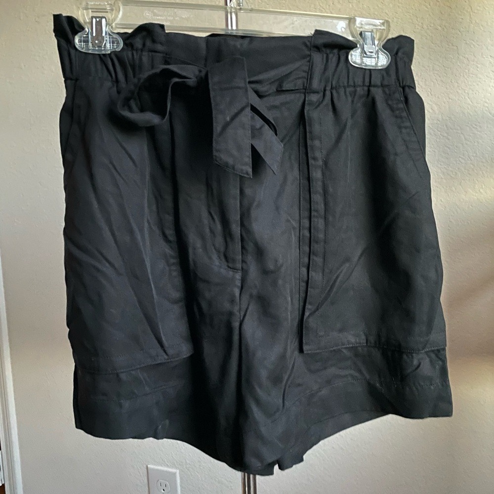 H&M Women's 8 High Waist Ribbon Flowy Airy Shorts Baggy Casual Cruise Summer